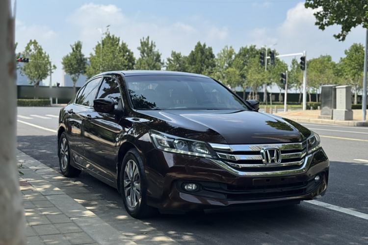 Used Honda Accord 2015 2.0L LX Comfort Edition
