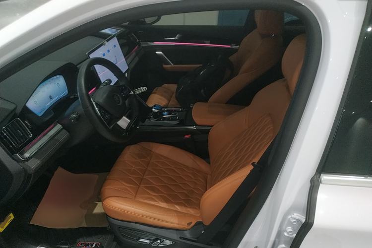 Used BYD Tang New Energy 2023 DM-i Champion Edition 112KM Prestige Model
