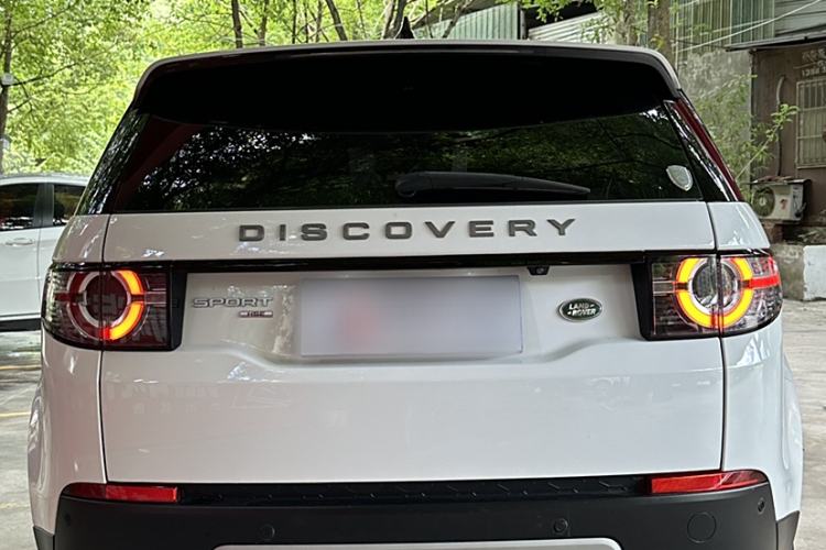 Used Land Rover Discovery Sport 2019 240 PS HSE Version China VI Standard
