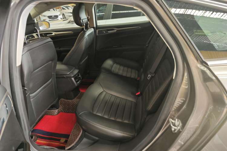 Used Ford Mondeo 2013 2.0L GTDi 200 Fashion Edition
