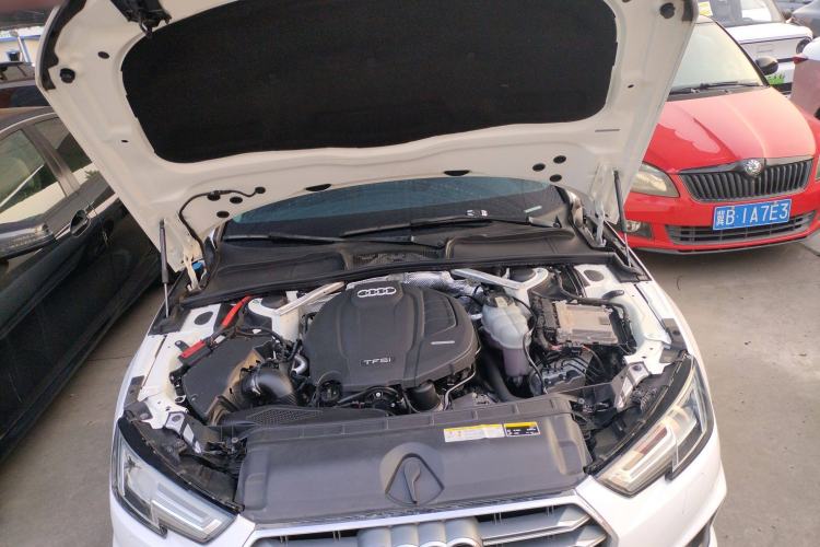 Used Audi A4L 2019 40 TFSI Fashion Edition China VI Emission Standard
