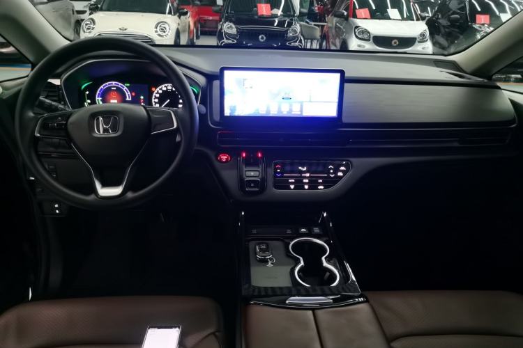 Used Honda Odyssey 2024 2.0L eHEV Sharp & Enjoy Edition