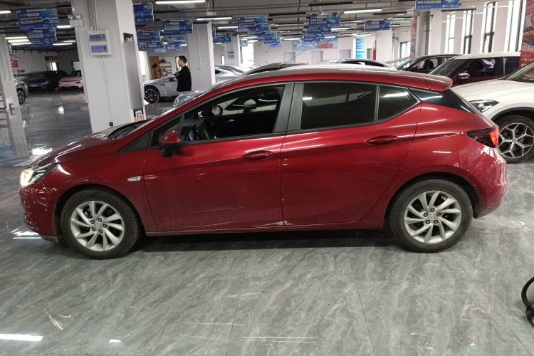 Used Buick Verano 2016 Hatchback 15S Automatic Leading Model
