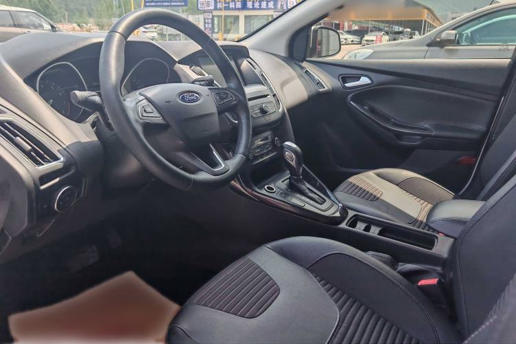 Used Ford Focus 2015 Sedan EcoBoost 180 Automatic Elite Model
