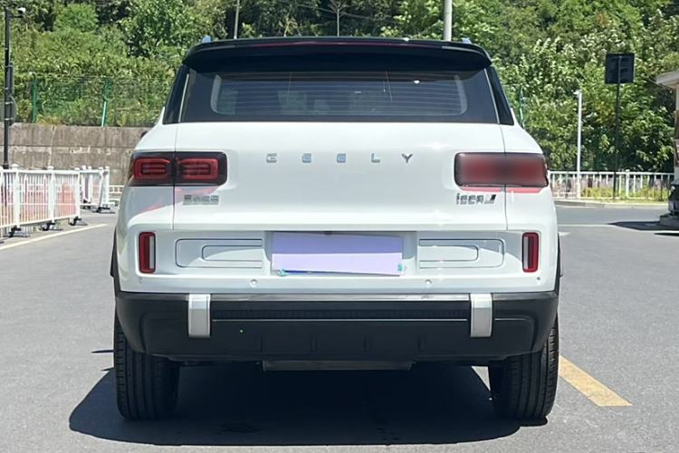 Used Geely Auto icon 2023 1.5TD Chocolate Smoothie Edition
