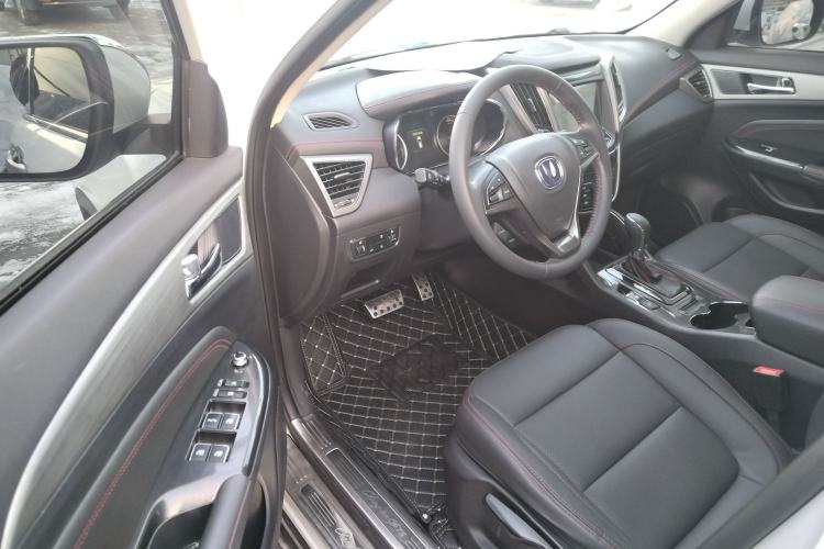 Used Changan CS75 2017 Shangkui Edition 1.5T Automatic Fengxiang Model