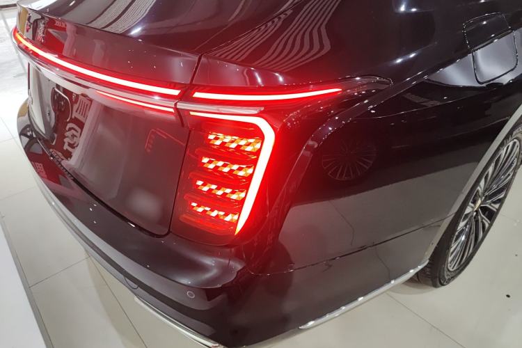 Used Hongqi H9 2024 2.0T Qixiang Luxury Business Edition
