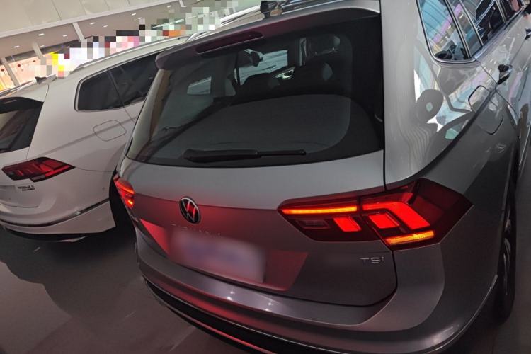 Used Volkswagen Tiguan L 2022 330TSI Automatic Two-Wheel Drive Smart Edition
