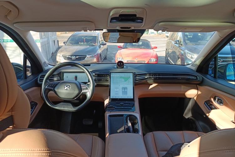 Used Nio ES8 2018 355 km Base Version 7-Seater Edition