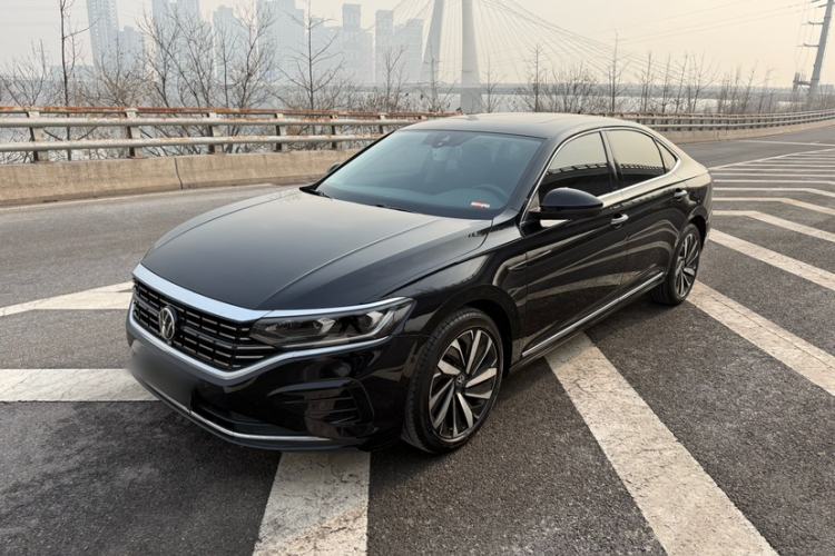 Used Volkswagen Passat 2022 330TSI Luxury Edition