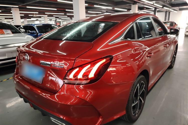 Used MG 5 2021 Revised 300TGI DCT Qingshè Luxurious Enjoyment Edition
