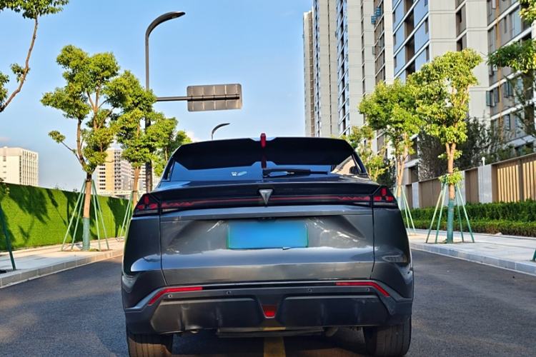 Used  S07 2023 200Max Range-Extended Version
