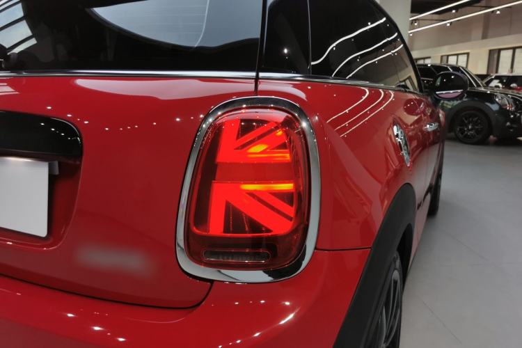 Used  MINI 2021 2.0T COOPER S Classic Edition
