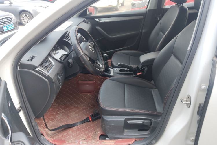 Used Skoda Octavia 2019 1.5L Manual SmartDrive Comfort Edition China V Standard
