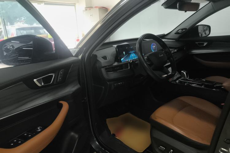 Used Chery Tiggo 8 PLUS 2021 290TGDI DCT Luxury Edition