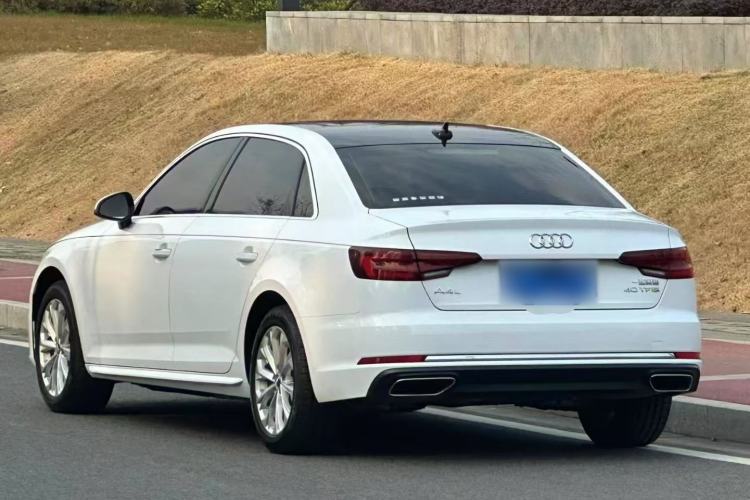 Used Audi A4L 2019 40 TFSI Ambition China VI
