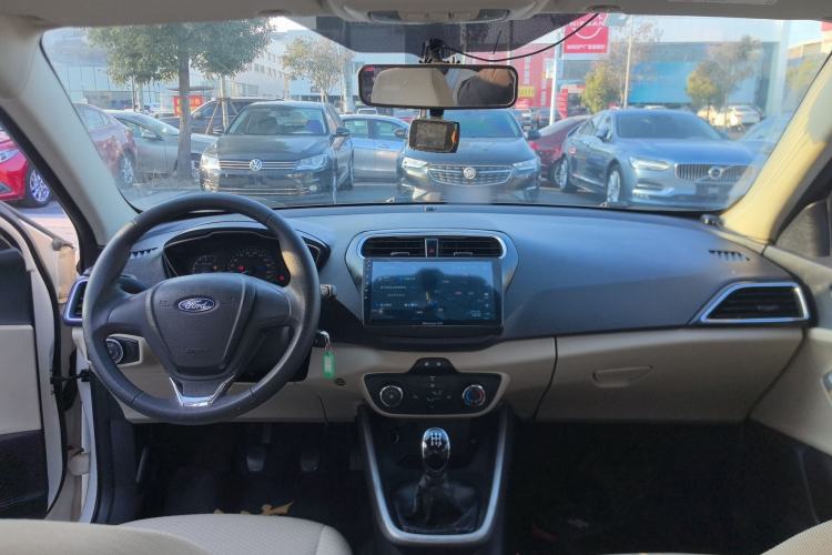 Used Ford Escort 2017 Revised Version 1.5L Manual Comfort Edition
