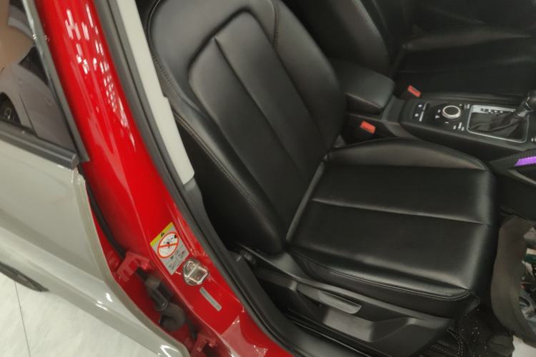 Used Audi Q2L 2018 35 TFSI Launch Exclusive Edition China V
