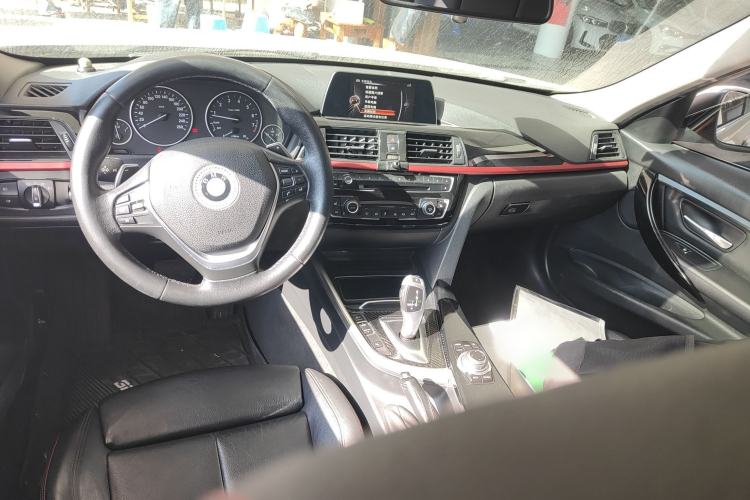 Used BMW 3 Series 2016 320Li Fashion Model
