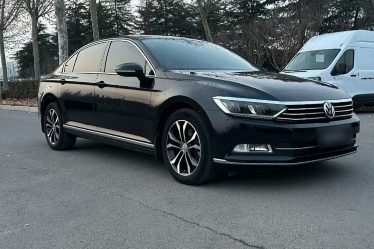 Used Volkswagen Magotan 2019 330TSI DSG Luxury Version China VI Standard