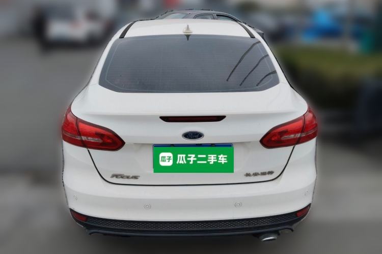 Used Ford Focus 2017 Sedan 1.6L Manual Fashion Edition Smart Drive Version
