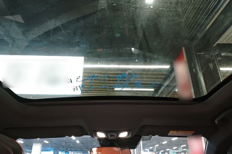 Used Changan UNI-V iDD 2023 ZhiDian iDD 1.5T 113km ZhiKu Model
