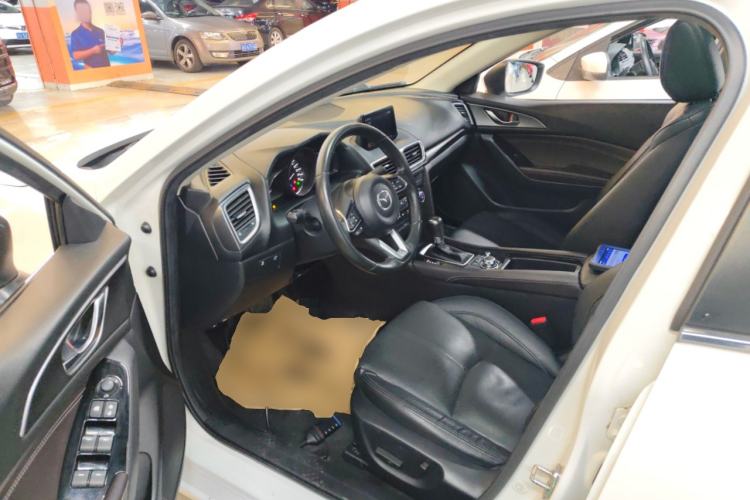 Used Mazda Mazda 3 Axela 2017 Sedan 2.0L Automatic Prestige Model China V Standard
