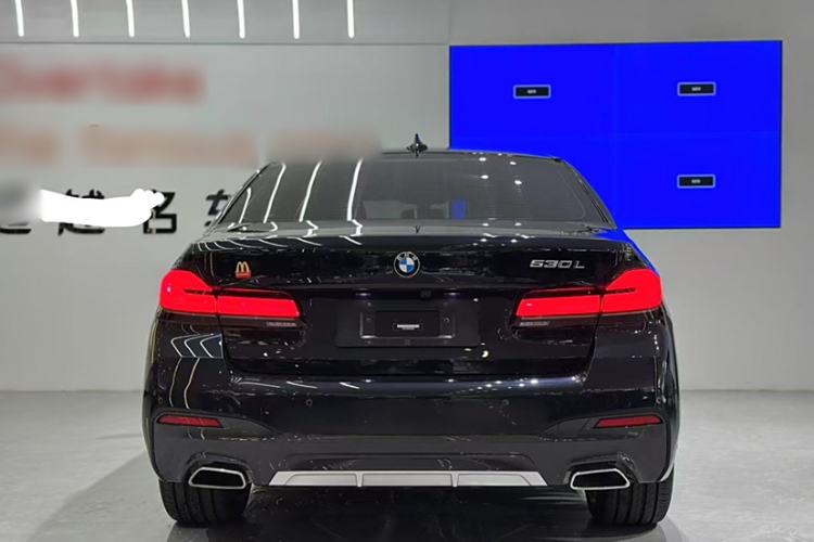 Used BMW 5 Series 2022 Revised Version 3 530Li Luxury Edition M Sport Package
