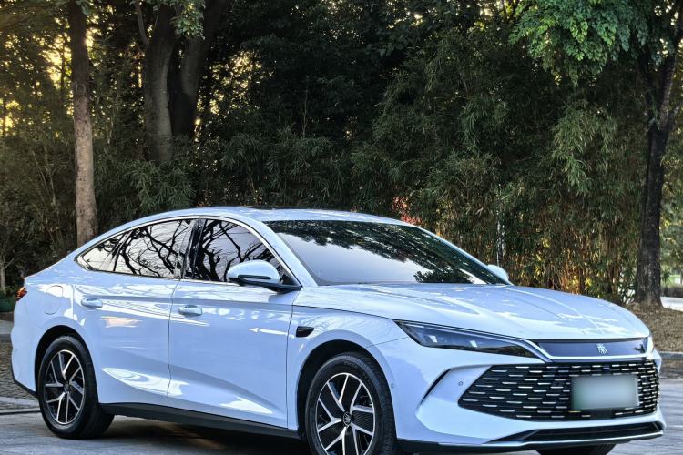 Used BYD Qin L 2025 DM-i Smart Drive 80KM Superior Model