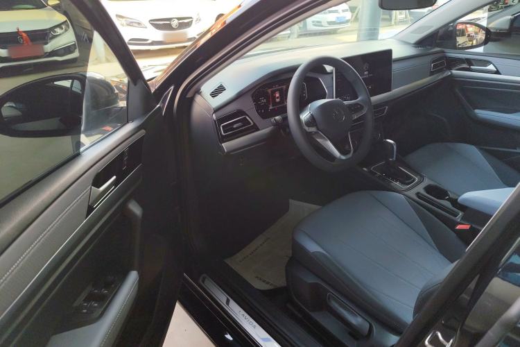 Used Volkswagen Lavida 2024 1.5L Automatic Starry Sky 5 Million Edition