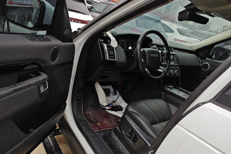 Used Land Rover Discovery 2020 3.0 SC V6 SE