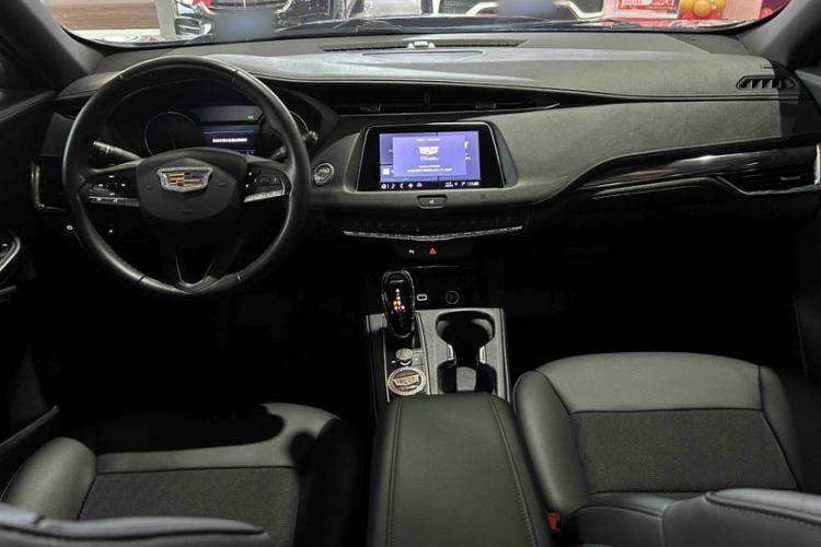 Used Cadillac XT4 2021 28T Two-Wheel Drive Tech Edition
