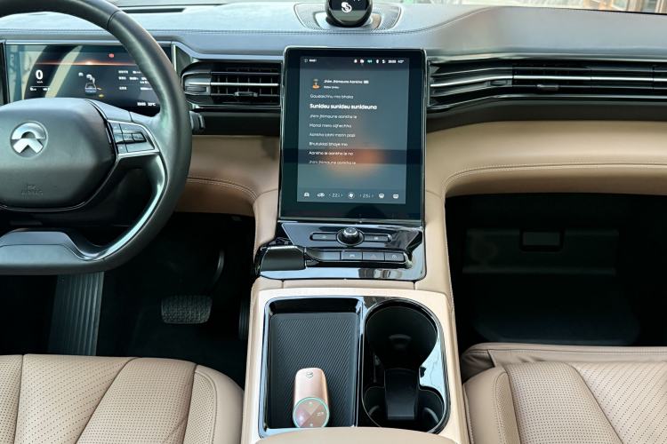 Used Nio ES8 2018 355 km Base Version 7-Seater Edition
