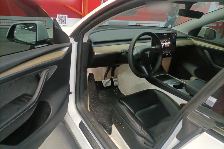 Used Tesla Model Y 2022 Performance High-Performance All-Wheel-Drive Version