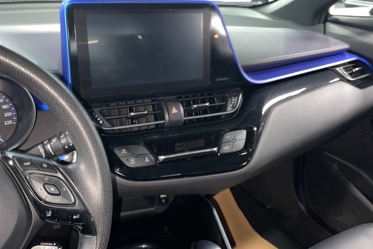 Used Toyota C-HR 2020 2.0L Leading Edition
