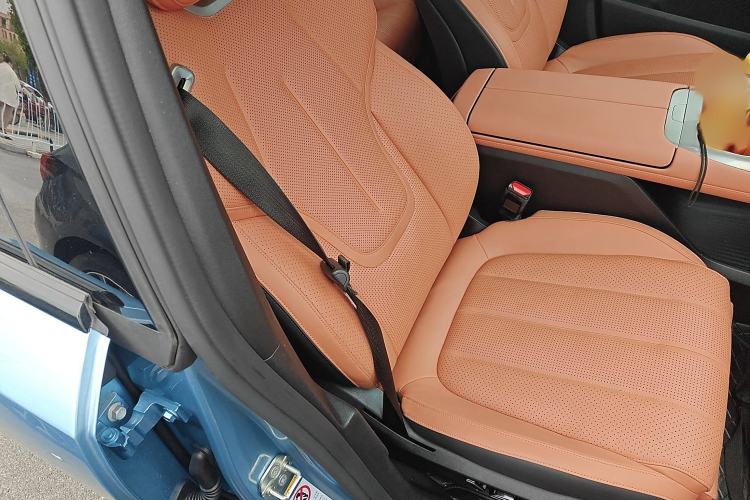 Used  L07 2024 230Max Qiankun Intelligent Driving ADS SE Range-Extended Version
