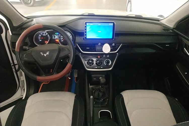 Used Wuling Hongguang S3 2018 1.5L Manual Standard Version China V Standard
