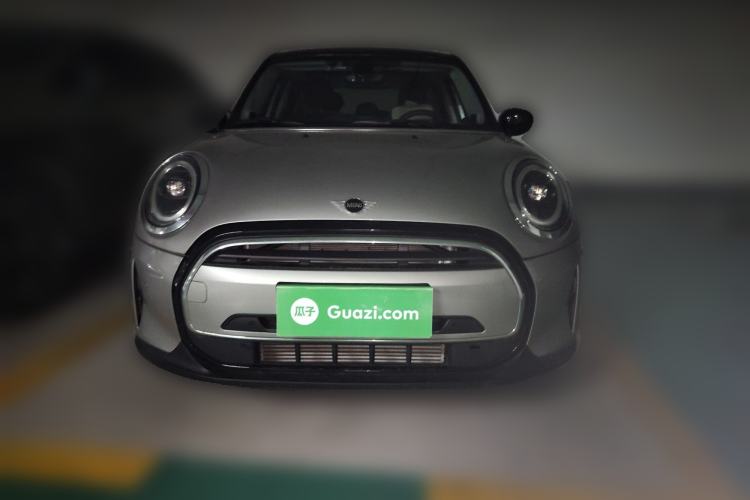 Used MINI MINI 2023 1.5T COOPER Artist Five-Door Edition
