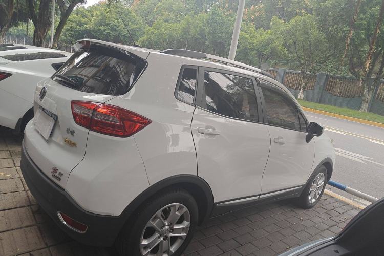 Used Changan CS15 2016 1.5L Manual Luxury Edition
