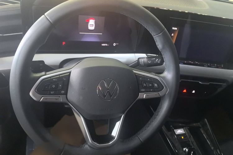 Used Volkswagen Lamando 2023 Lavida L 280TSI DSG Spicy Edition
