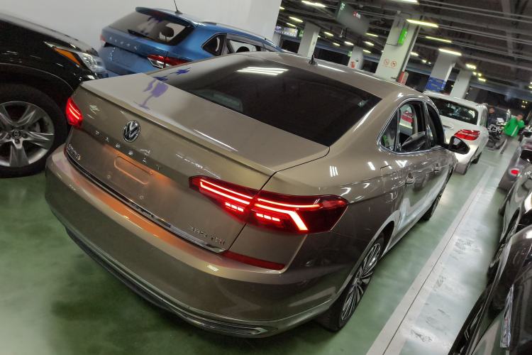 Used Volkswagen Passat 2019 380TSI Prestige Edition China VI Standard
