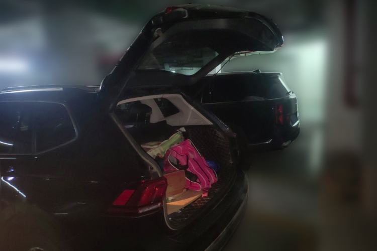 Used Volkswagen Tiguan L 2019 Updated Version 330TSI Automatic Two-Wheel Drive Panoramic Comfort Edition China VI Standard
