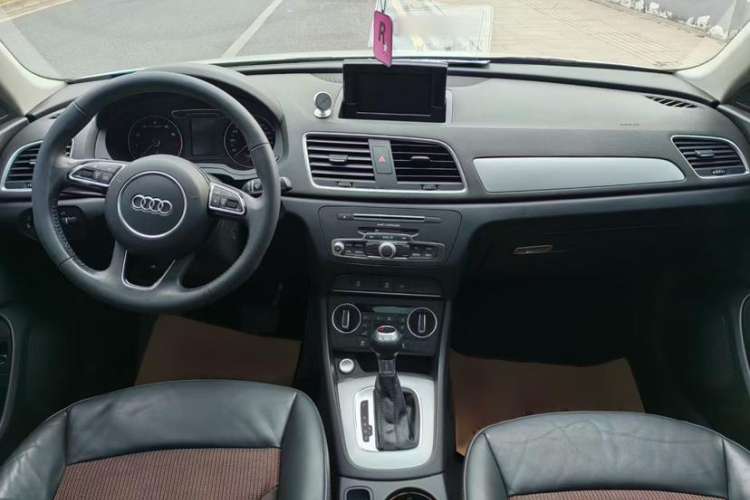 Used Audi Q3 2018 30th Anniversary Edition 30 TFSI Fashion Model
