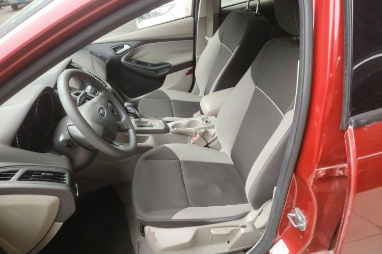 Used Ford Focus 2012 Sedan 1.6L Automatic Comfort Model