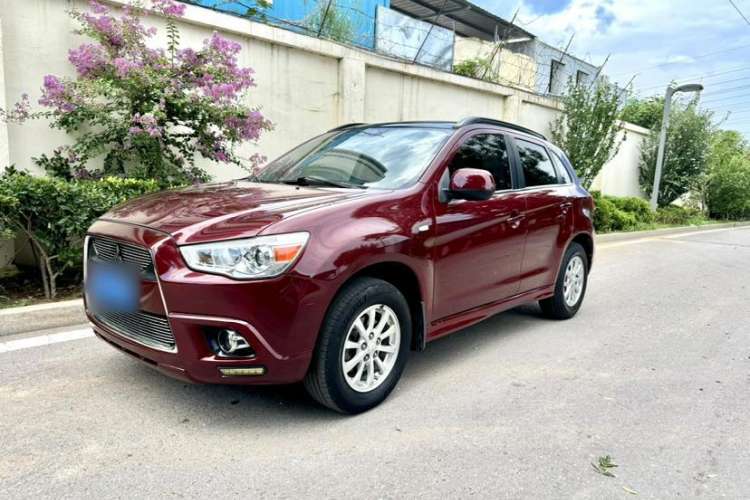 Used Mitsubishi ASX 2012 2.0 LUXURY Two-Wheel Drive with Navigation