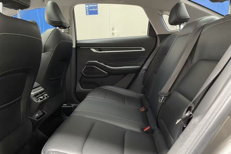 Used Geely Auto Emgrand 2023 4th Generation Champion Edition 1.5L CVT Prestige Model
