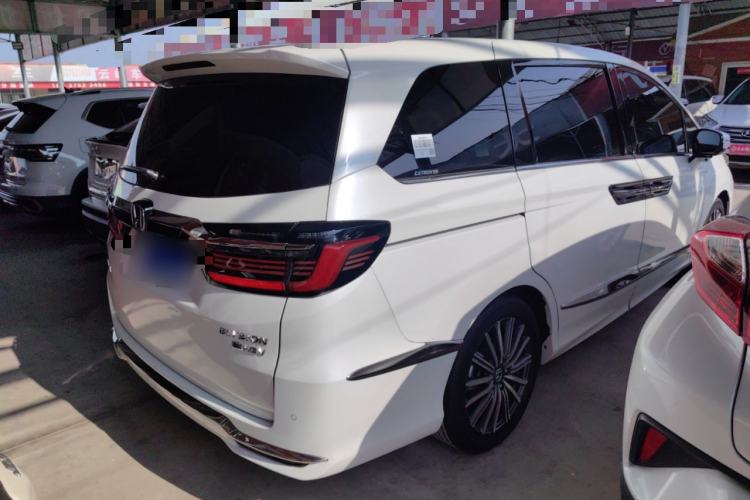 Used Honda Elysion 2022 2.0L eHEV Luxury First Edition
