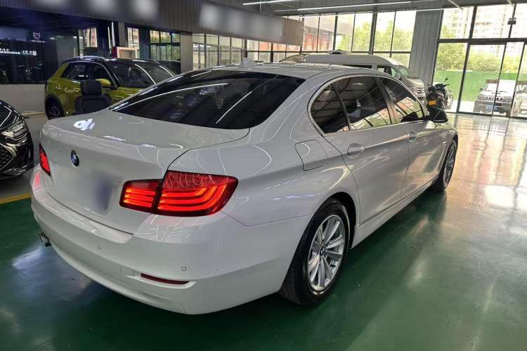 Used BMW 5 Series 2017 520Li Elegant Edition
