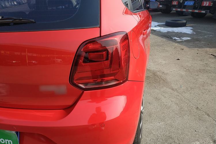 Used Volkswagen Polo 2016 1.6L Automatic Comfort Model