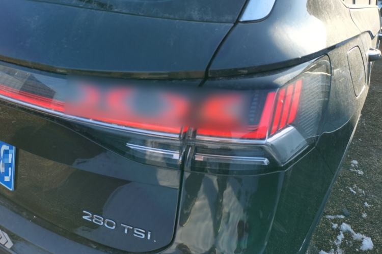 Used Volkswagen Tayron 2023 280TSI Two-Wheel-Drive Luxury Plus Advanced Version
